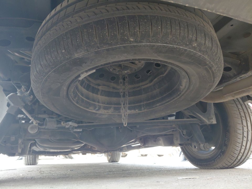 تويوتا انوفا  2014 image