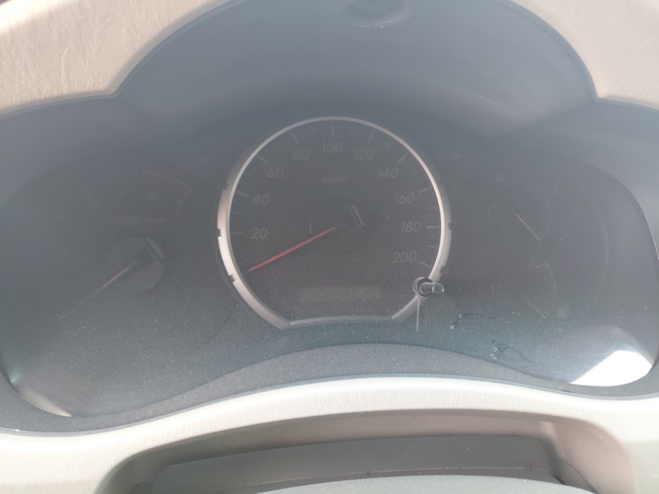 تويوتا انوفا  2014 image