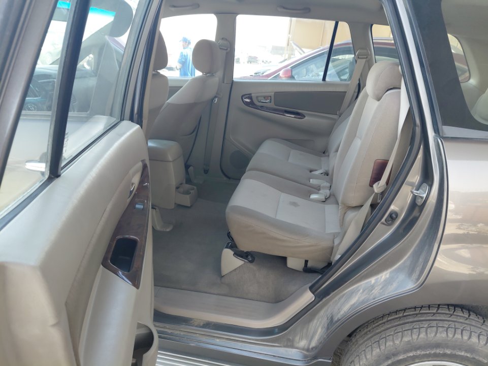 تويوتا انوفا  2014 image