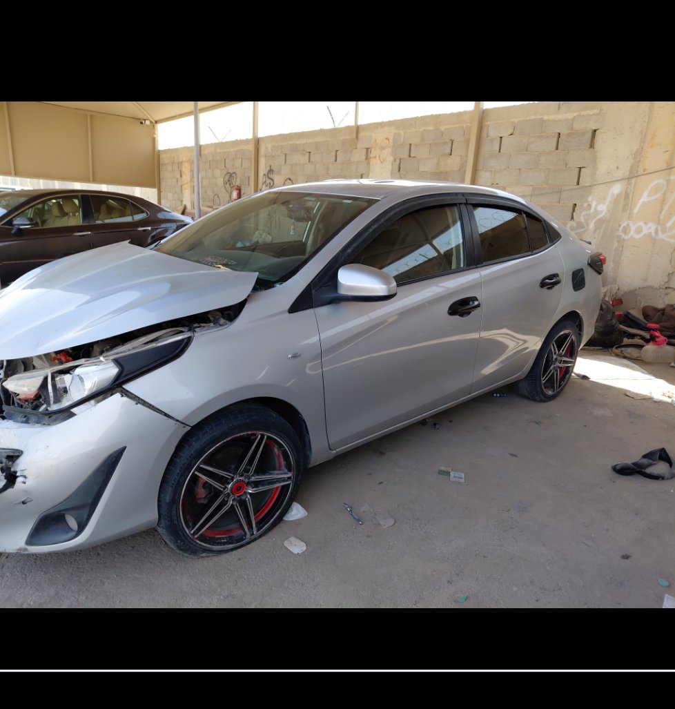 تويوتا يارس Y SD 2019 image