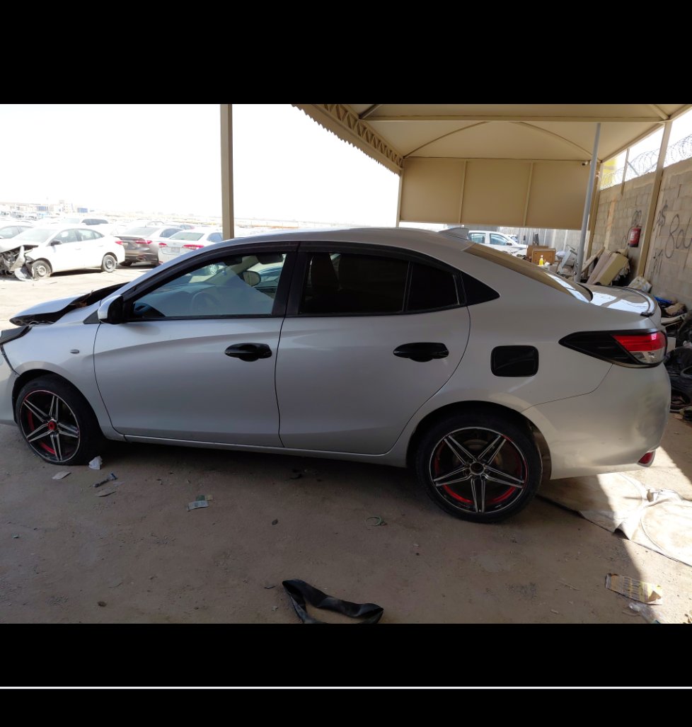 تويوتا يارس Y SD 2019 image