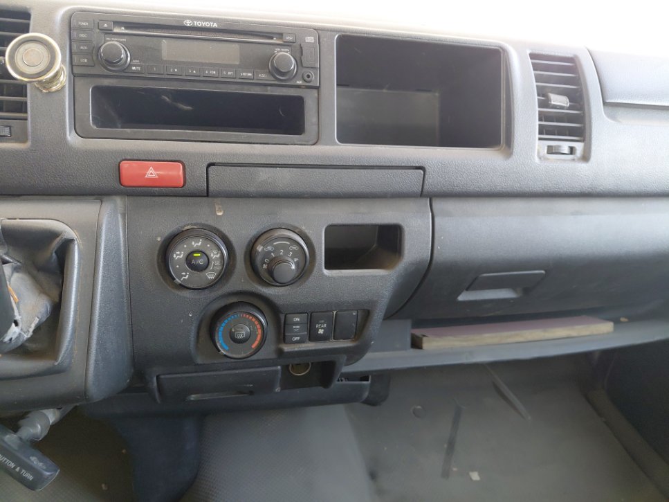 تويوتا هايس  2015 image