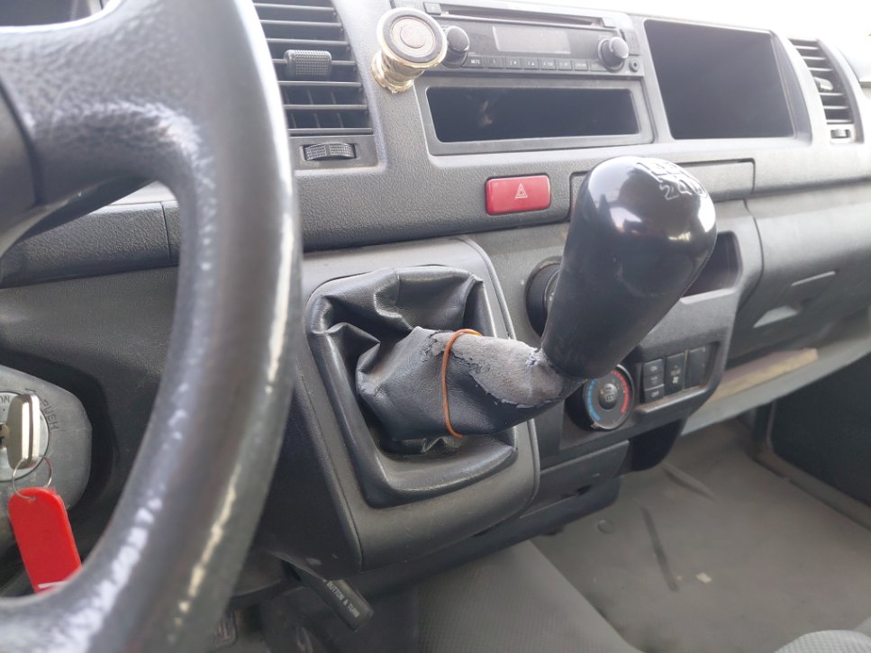 تويوتا هايس  2015 image