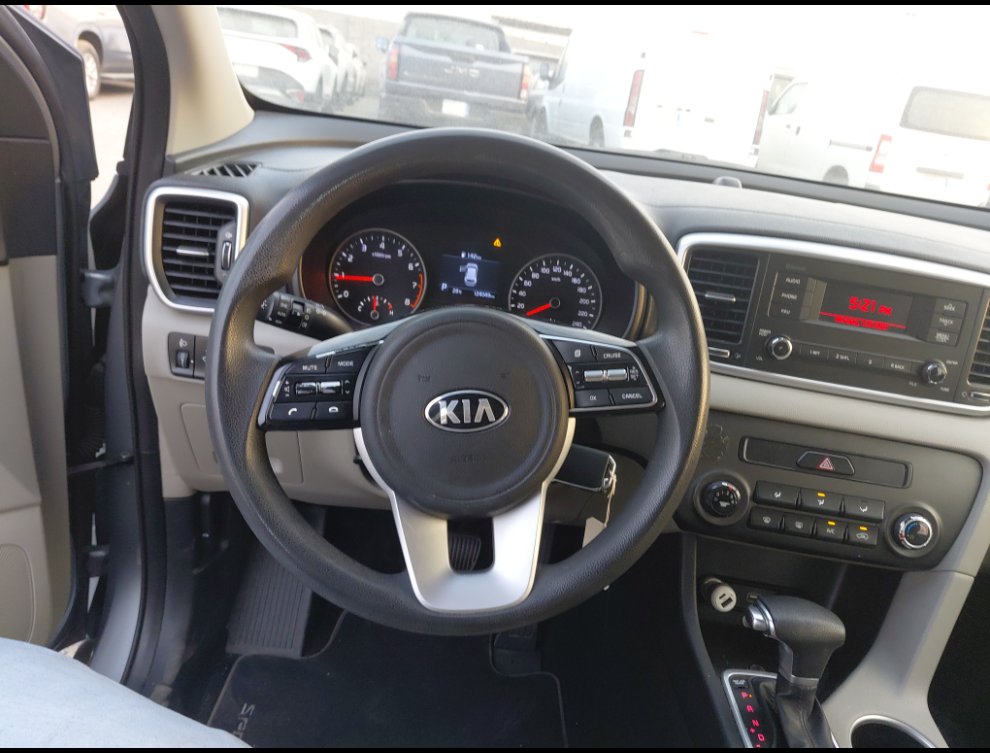 كيا سبورتاج  QLE LX 4WD 2020 image