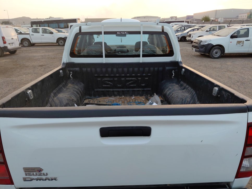 Isuzu D MAX 4x4  2024 image