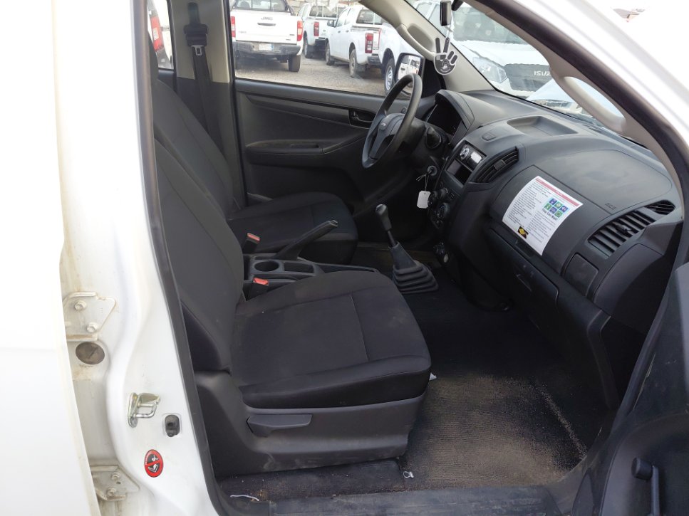 Isuzu D MAX 4x4  2024 image