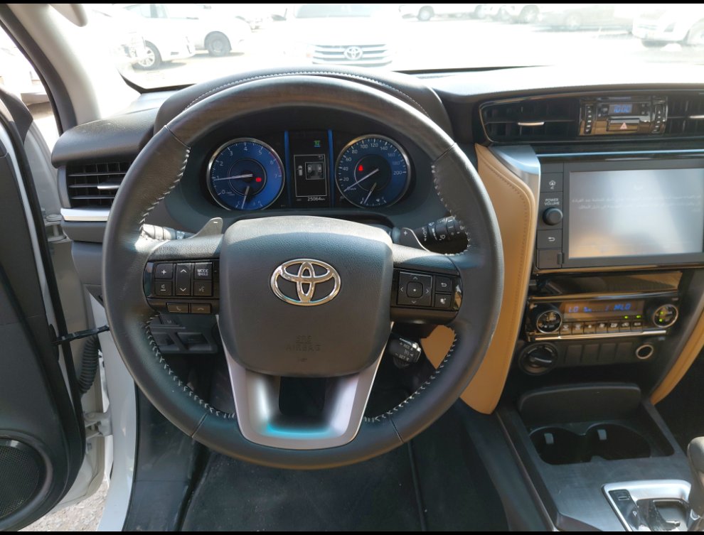 تويوتا فورتشنر VX1- 2023 image