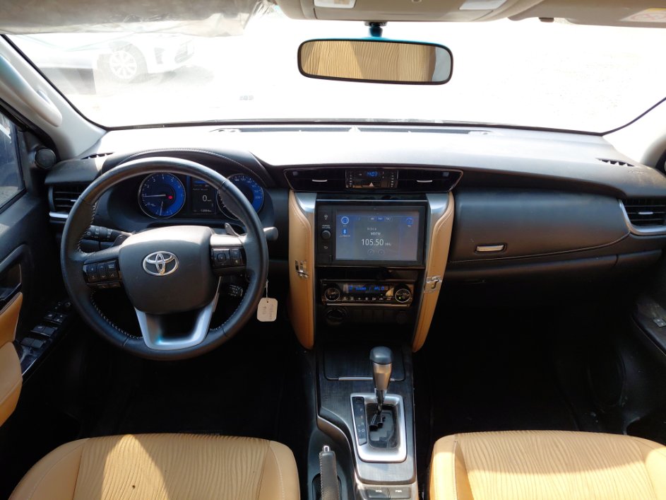 تويوتا فورتشنر VX1- 2023 image