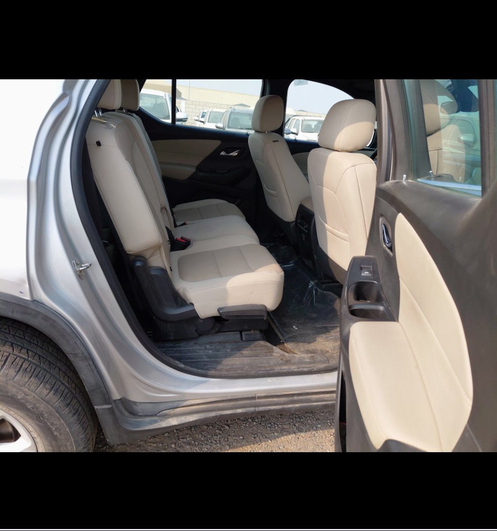 Chevrolet  Traverse  2022 image