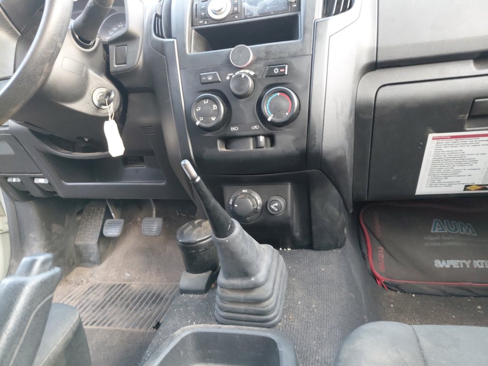 Isuzu D MAX 4x4 2024 image