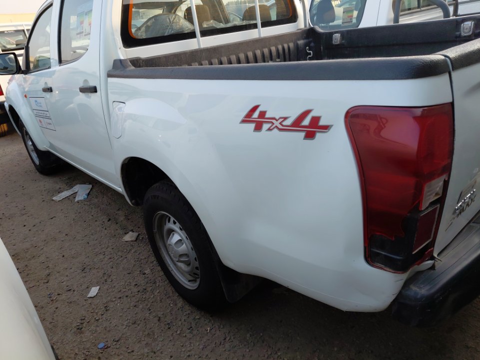 Isuzu D MAX 4x4 2024 image