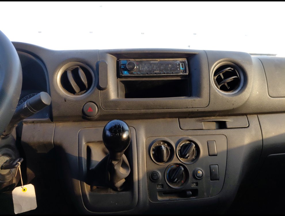 نيسان أورفان  2023 image