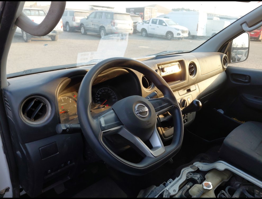 نيسان أورفان  2023 image