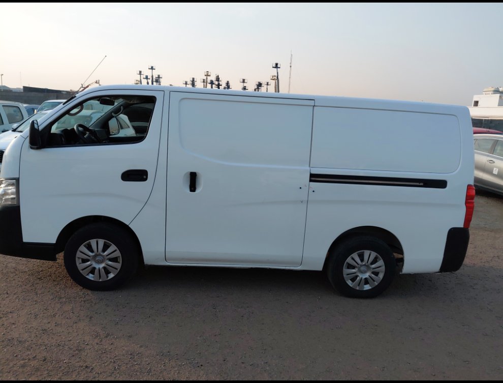 نيسان أورفان  2023 image