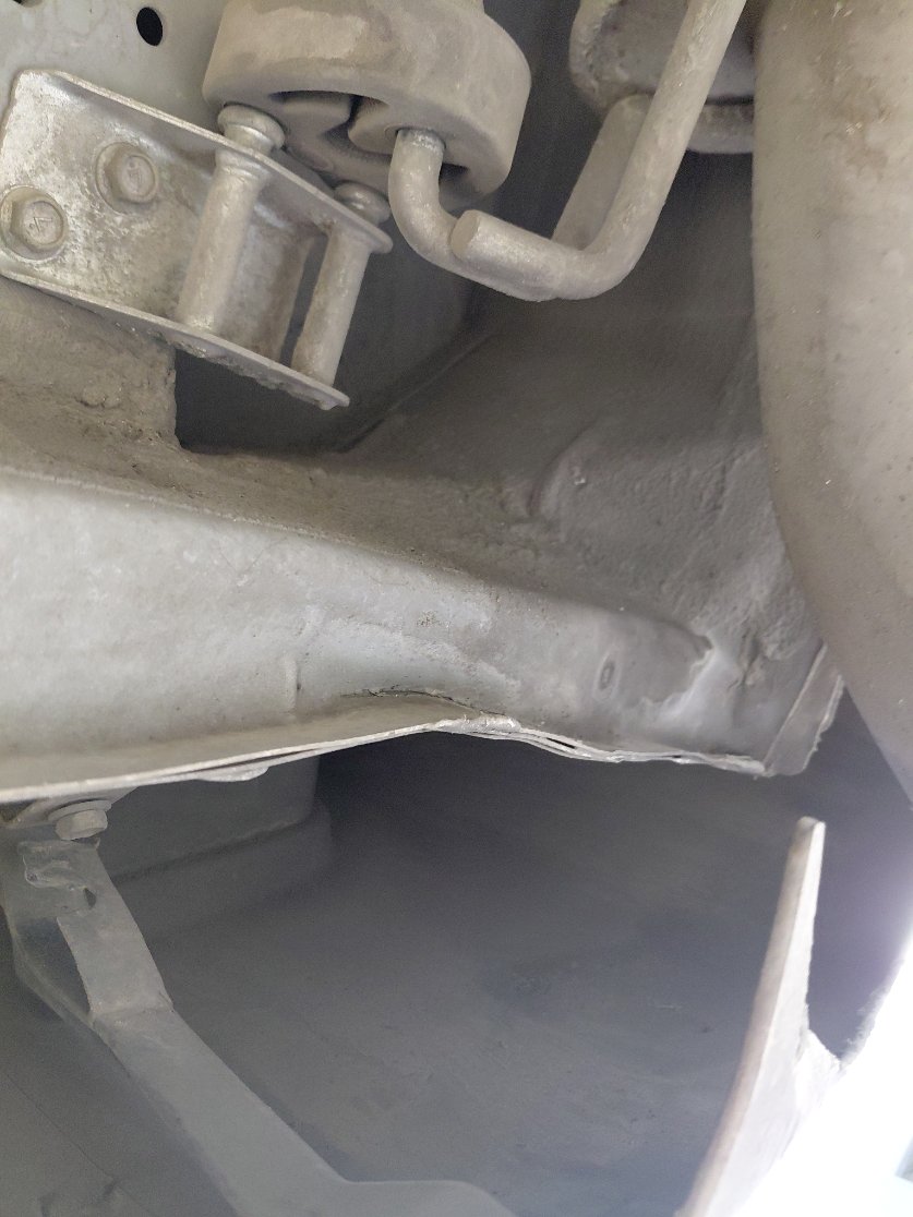 نيسان أورفان  2023 image