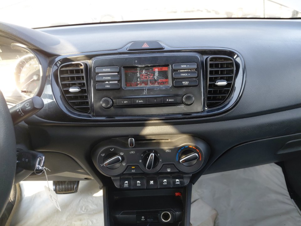 كيا بيجاس LX FWD 2022 image