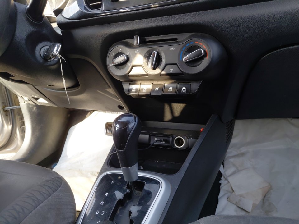 كيا بيجاس LX FWD 2022 image