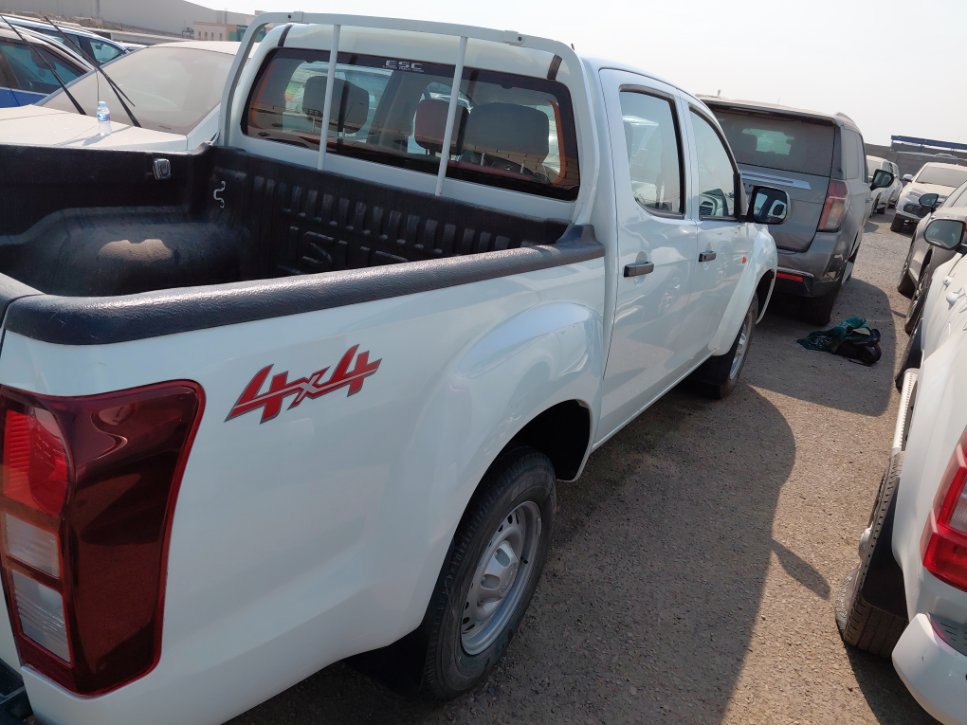 Isuzu D MAX 4X4 - 2024 image