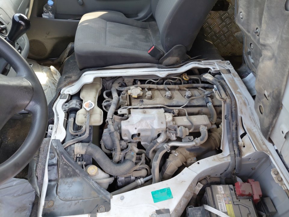 نيسان أورفان  2020 image