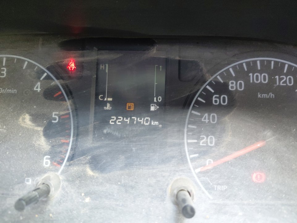 نيسان أورفان  2020 image