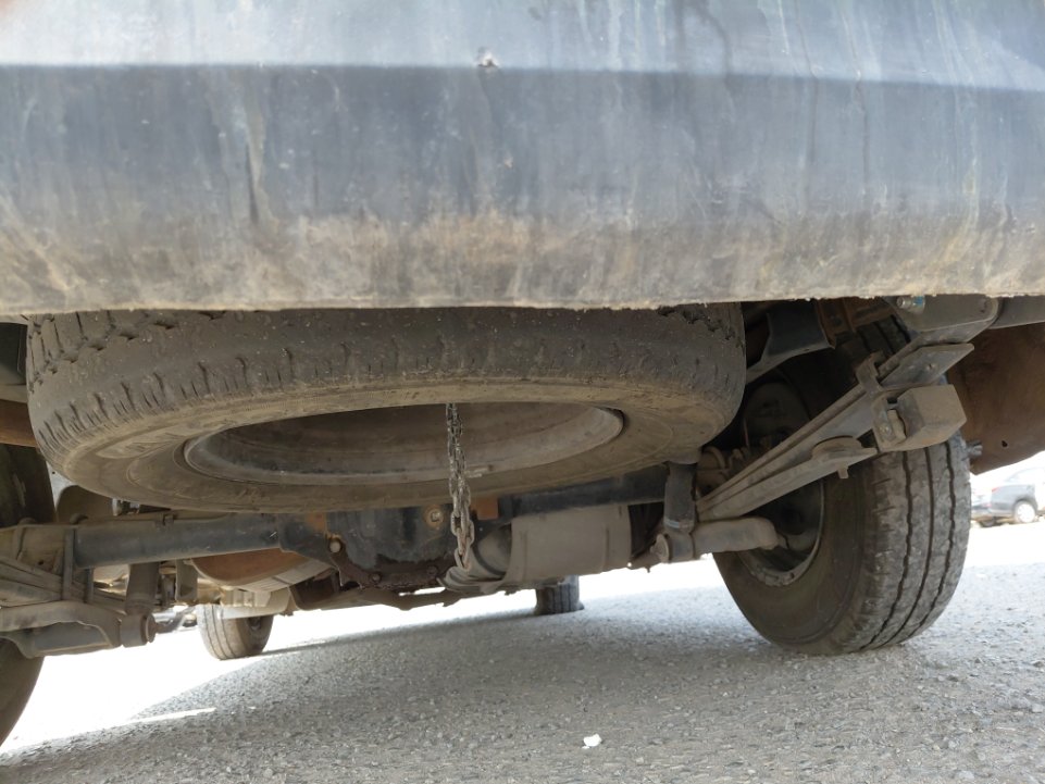 نيسان أورفان  2020 image