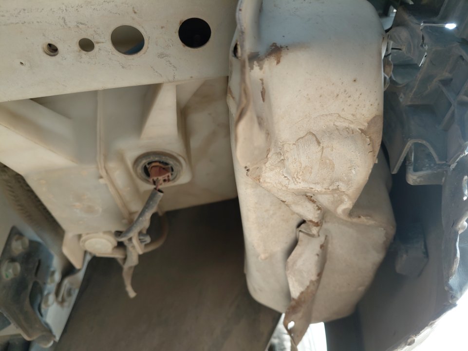 نيسان أورفان  2020 image