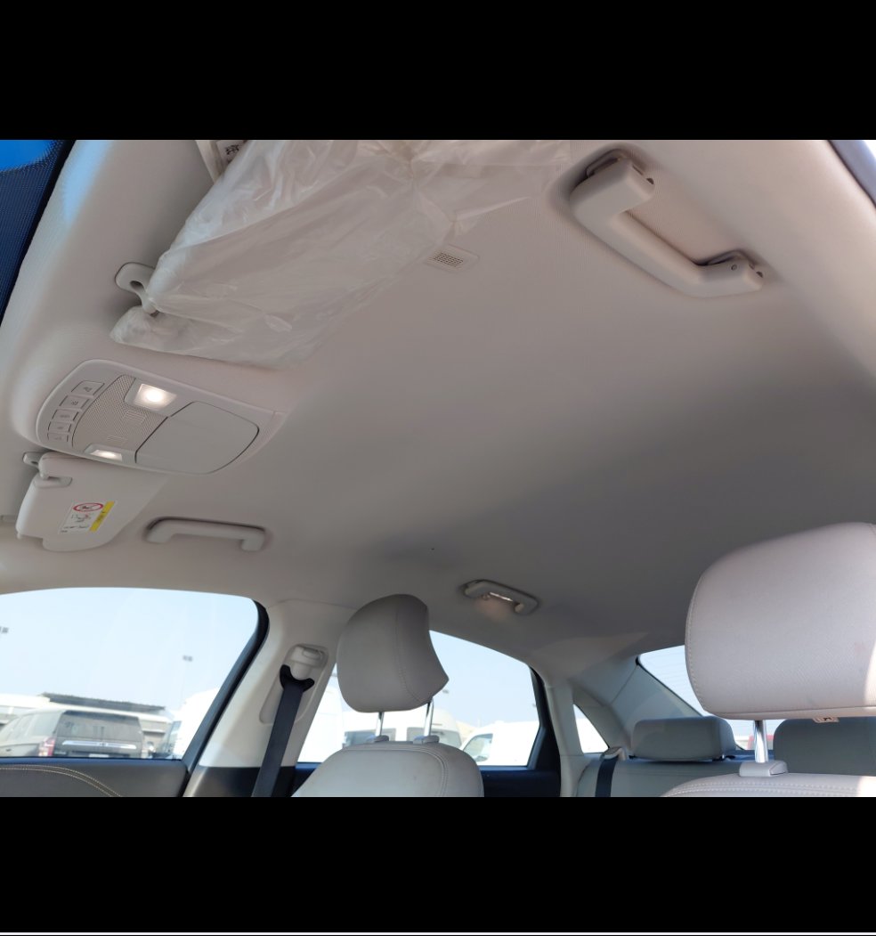 Ford Taurus  2022 image