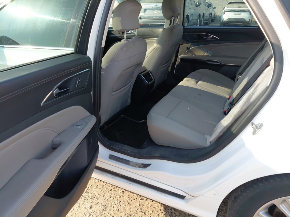 Ford Taurus  2022 image