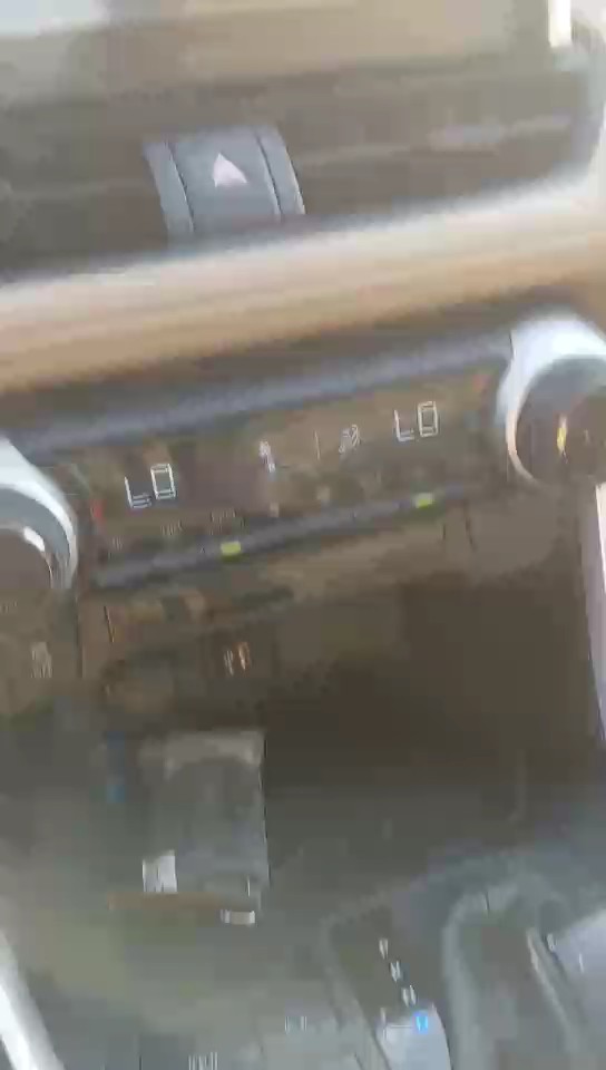 Toyota RAV4 LE HEV SPORT 2023 video