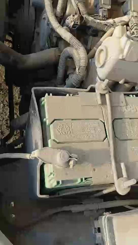 Mitsubishi L200  2017 video