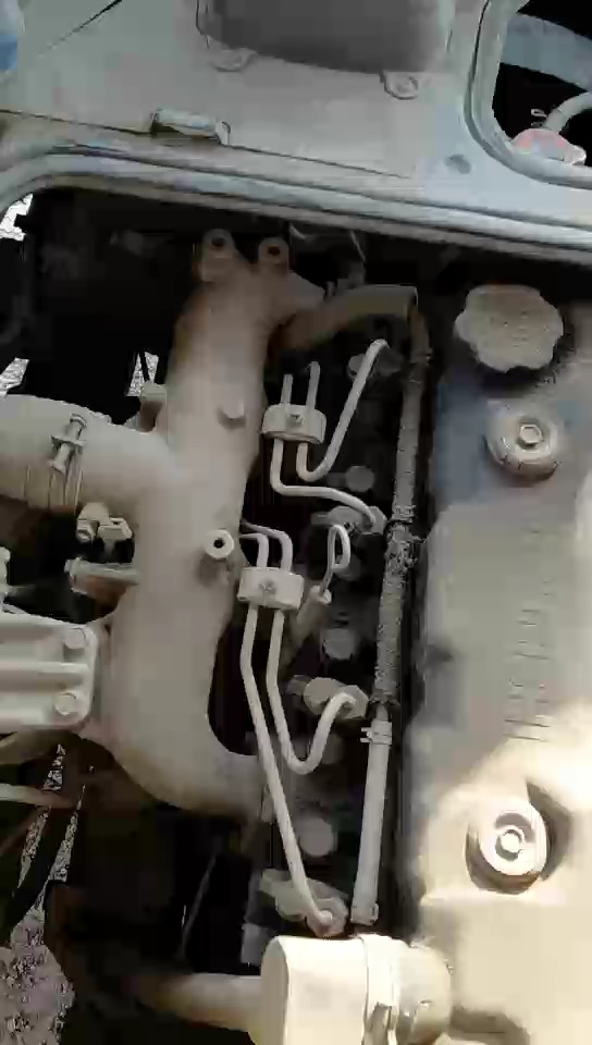 Mitsubishi Rosa  2015 video