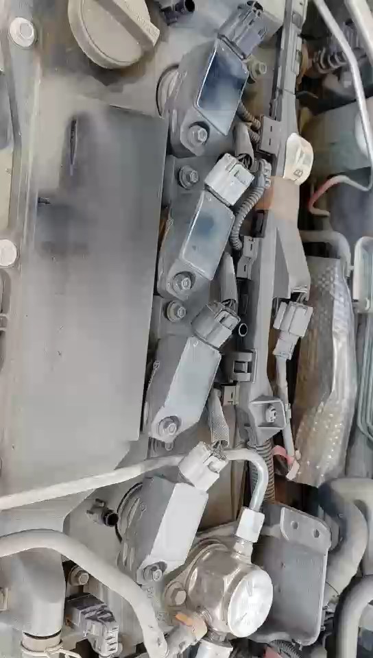 Toyota Camry GLE K HEV 2021 video