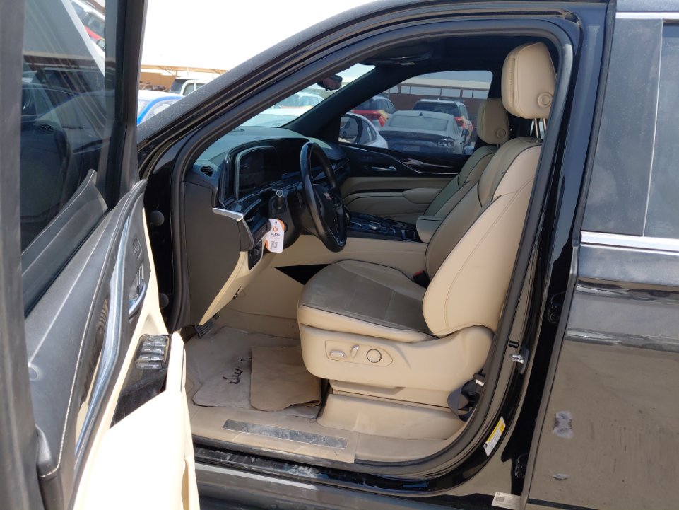 Cadillac Escalade  2021 image