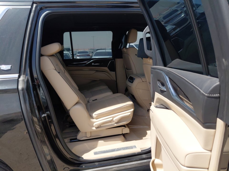 Cadillac Escalade  2021 image