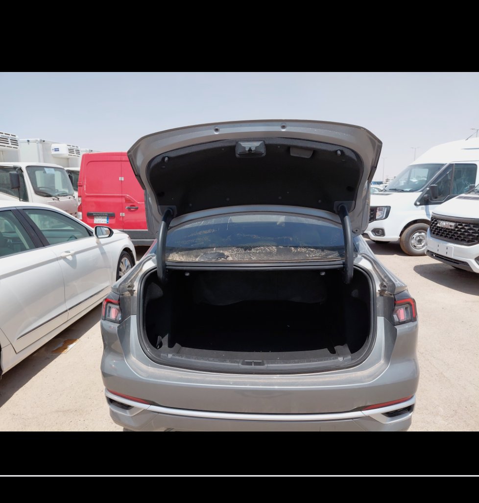 Ford Taurus  2024 image