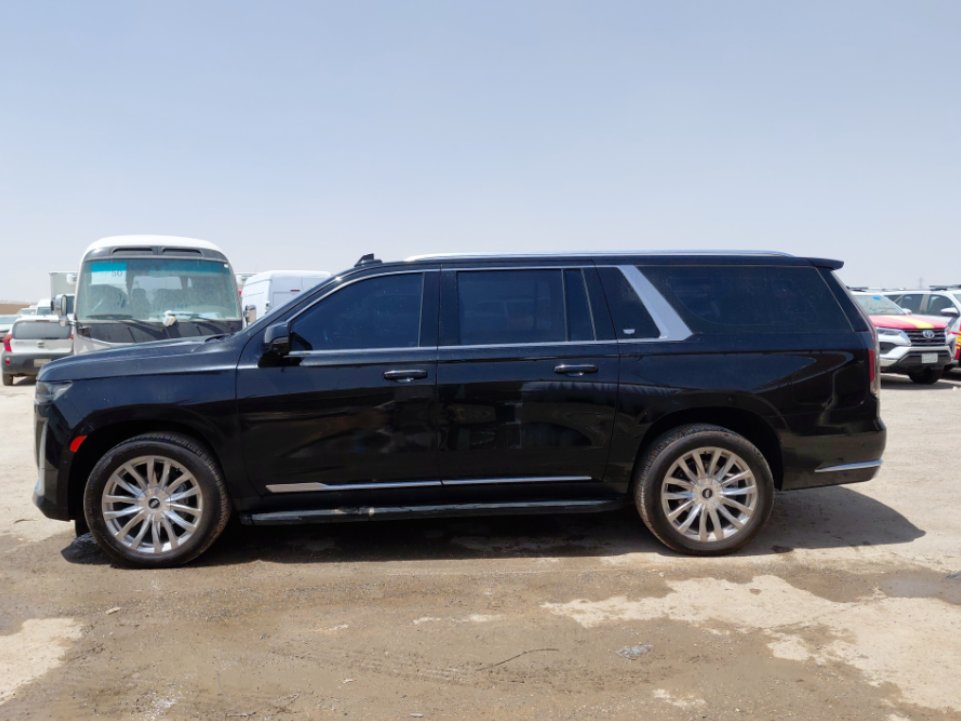 Cadillac Escalade  2021 image