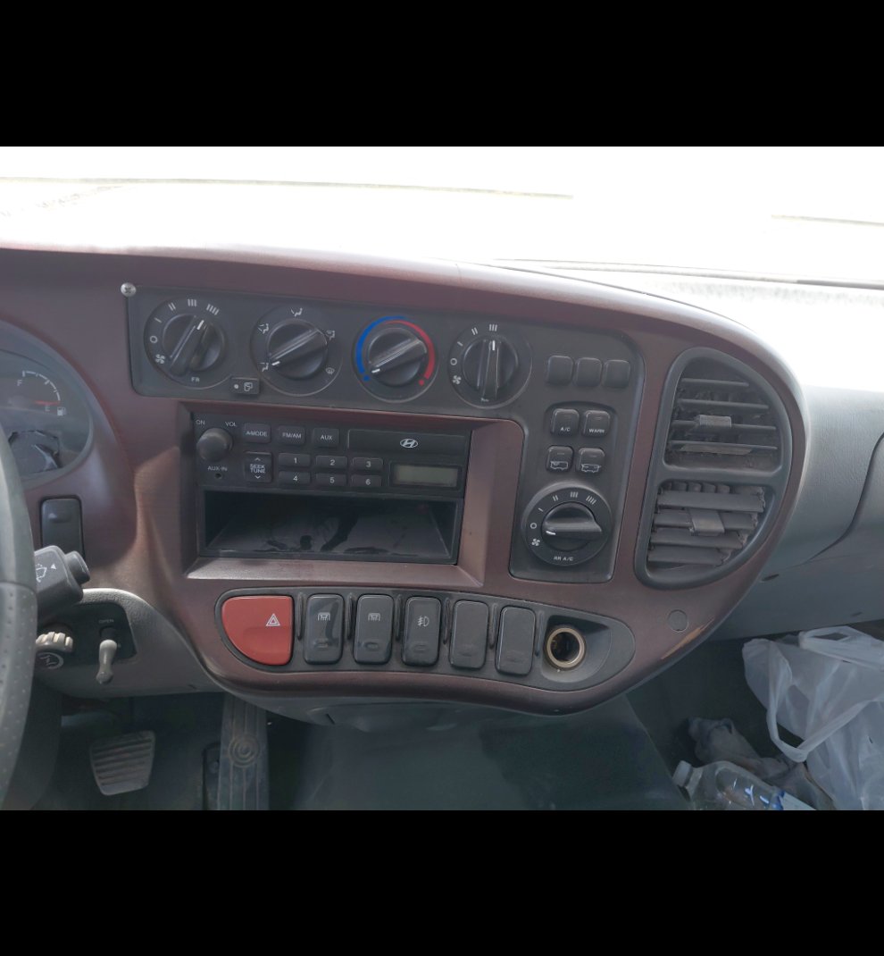 هيونداي كونتي  2016 image