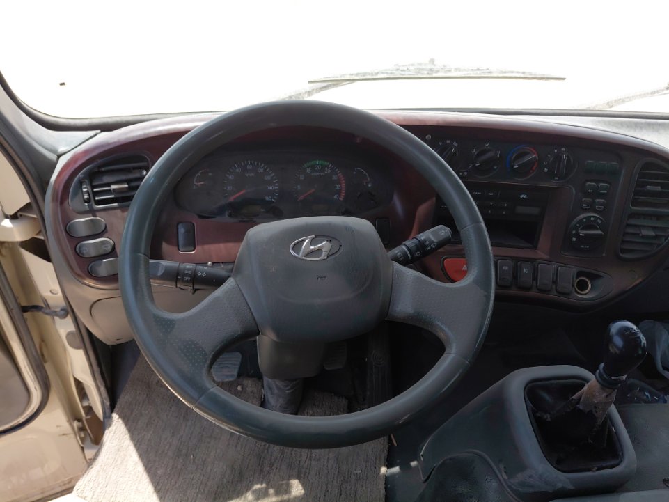 هيونداي كونتي  2016 image