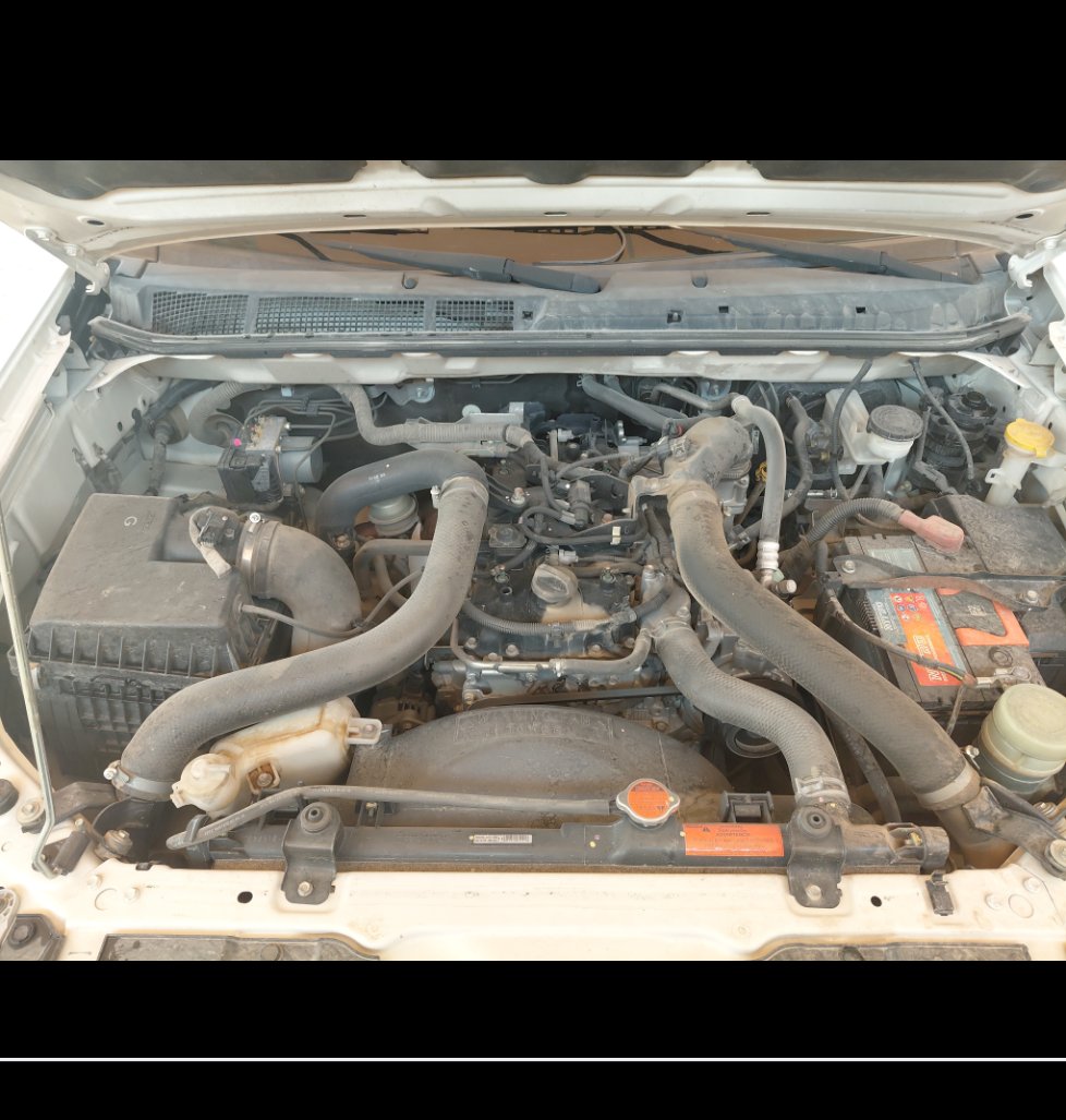 ايسوزو ديماكس  2018 image