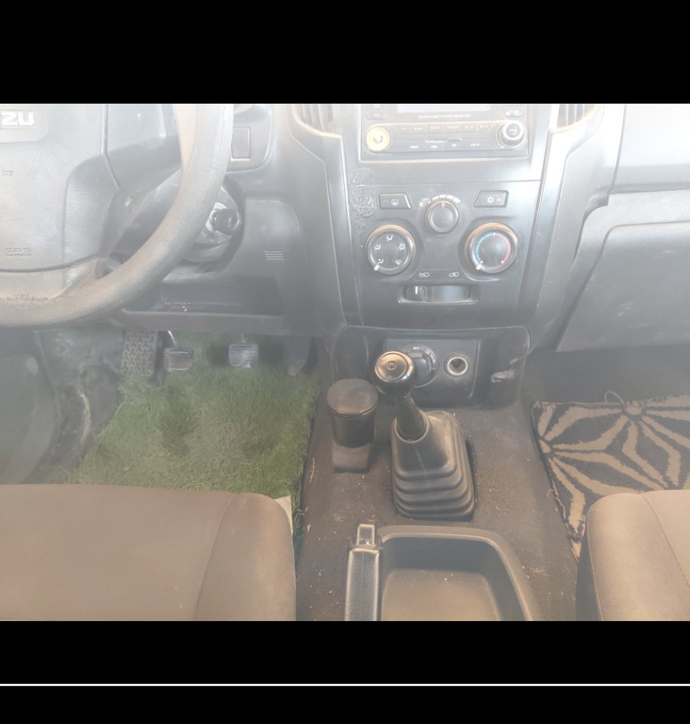 ايسوزو ديماكس  2018 image