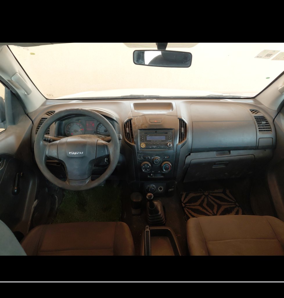 ايسوزو ديماكس  2018 image