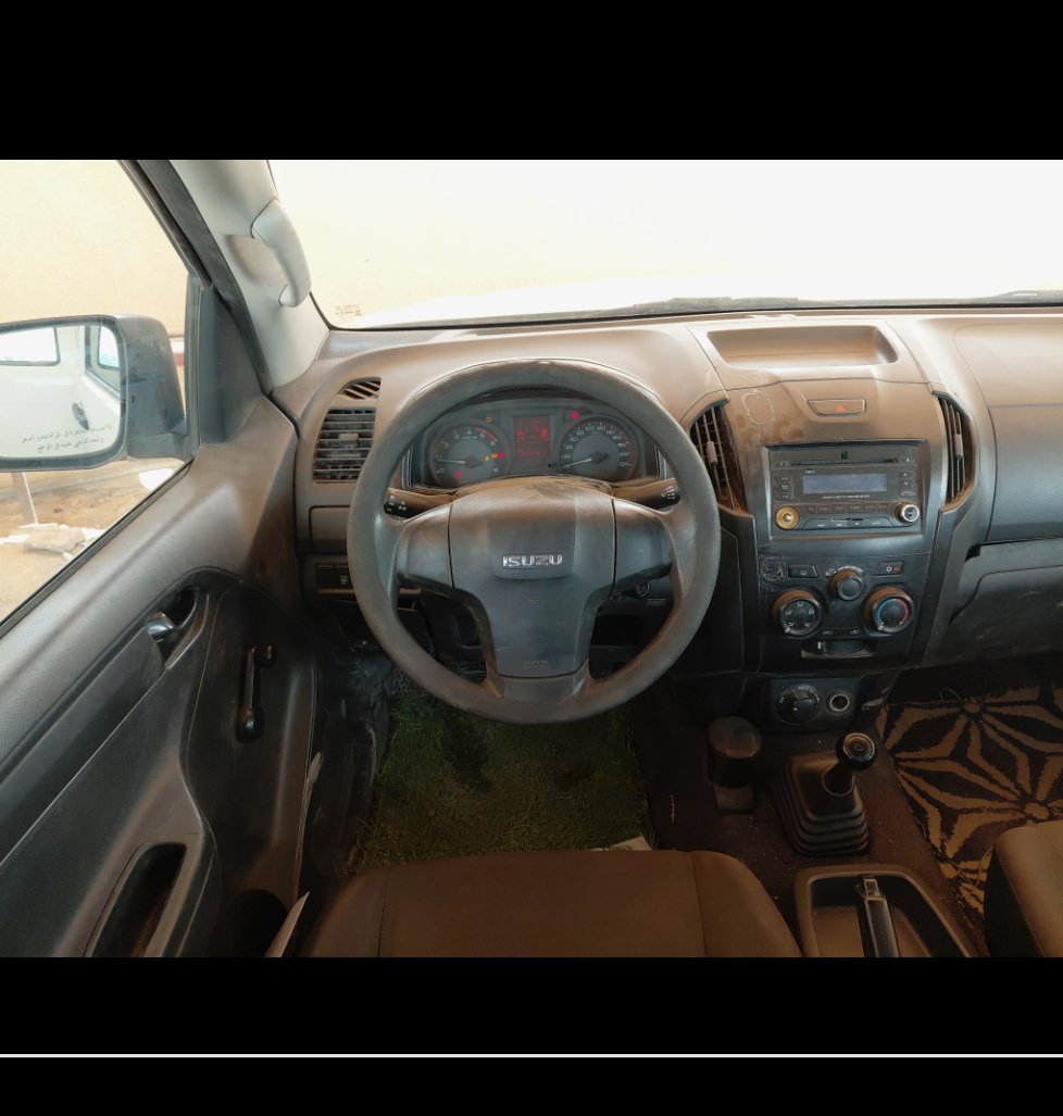 ايسوزو ديماكس  2018 image