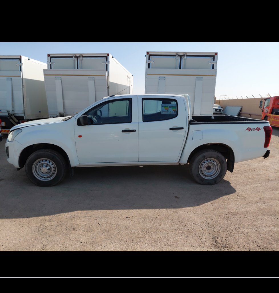 Isuzu D MAX 4x4 2022 image