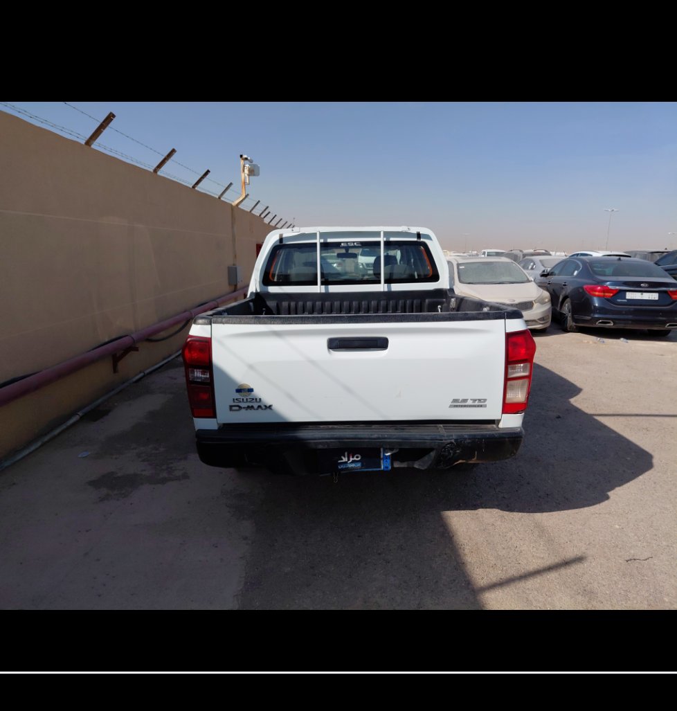 Isuzu D MAX 4x4 2022 image