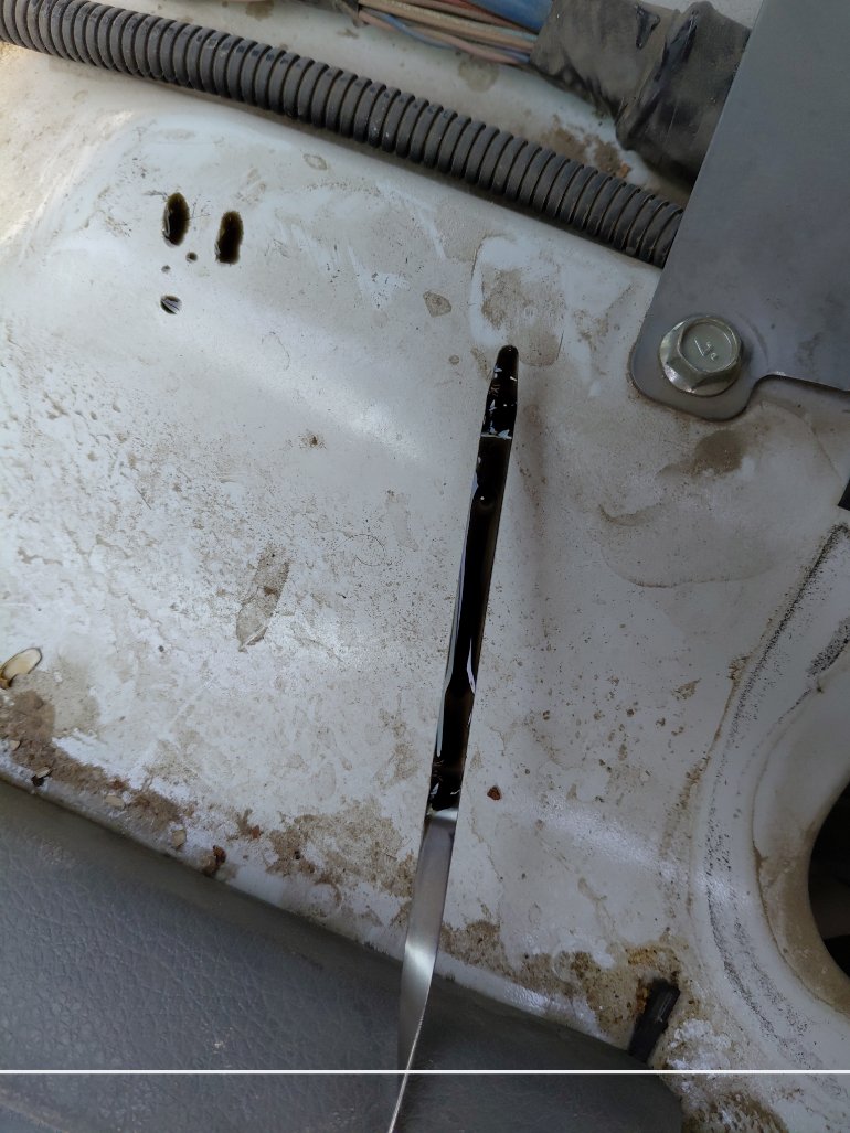 نيسان أورفان  2022 image