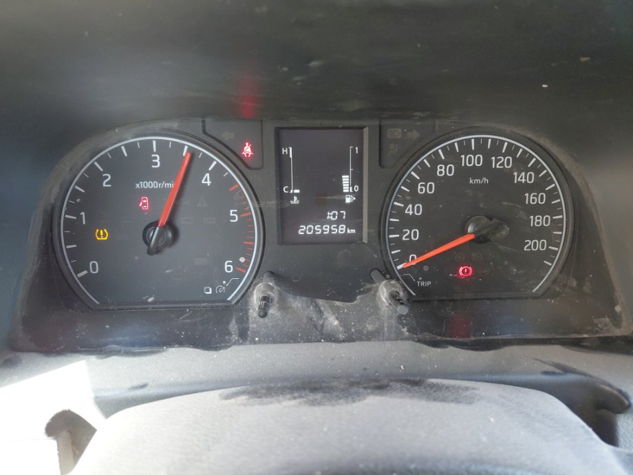 نيسان أورفان  2022 image