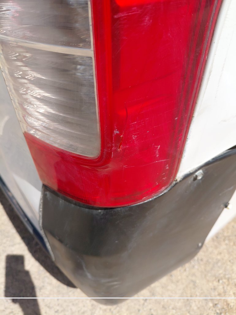 نيسان أورفان  2022 image