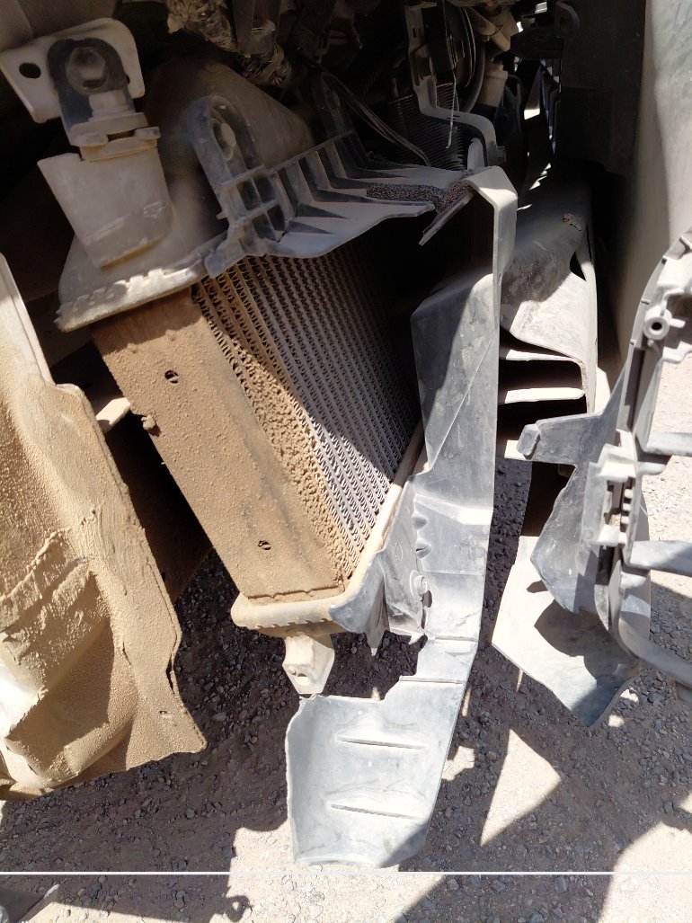 نيسان أورفان  2022 image