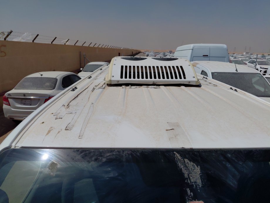 نيسان أورفان  2022 image