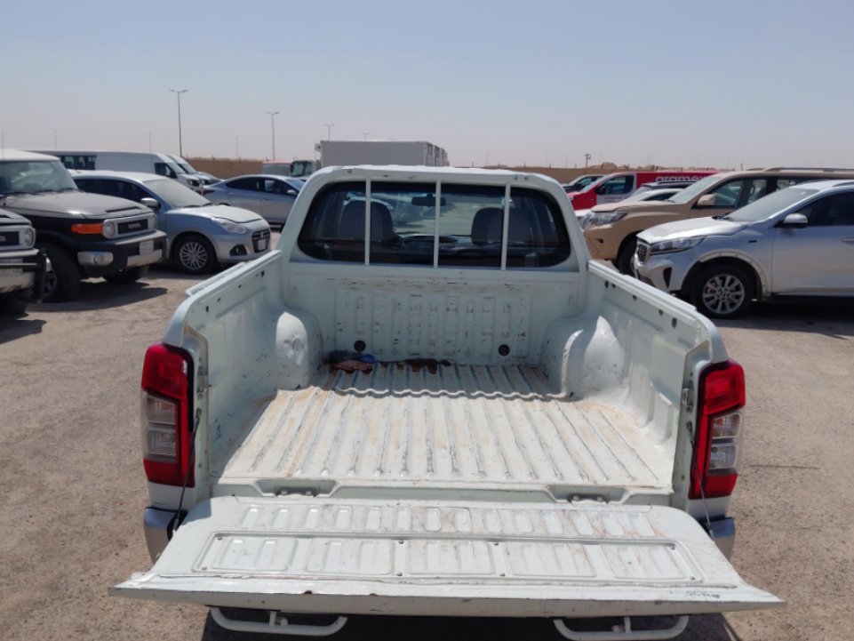 ميتسوبيشي L200  2022 image